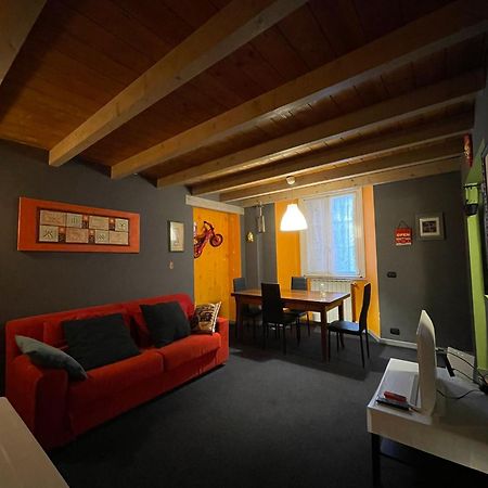 Rainbow House Διαμέρισμα Intra Εξωτερικό φωτογραφία